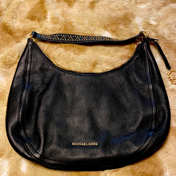 Michael Kors Handbags - Michael Kors Leather Handbag